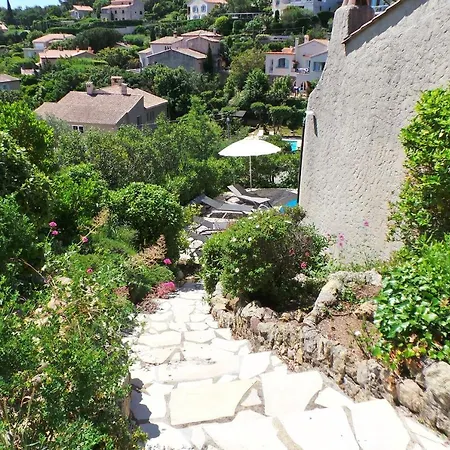 Pauline 3340 Les Issambres