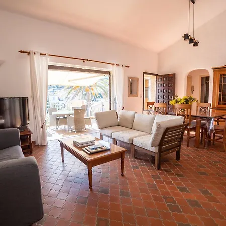 Pauline 3340 Les Issambres